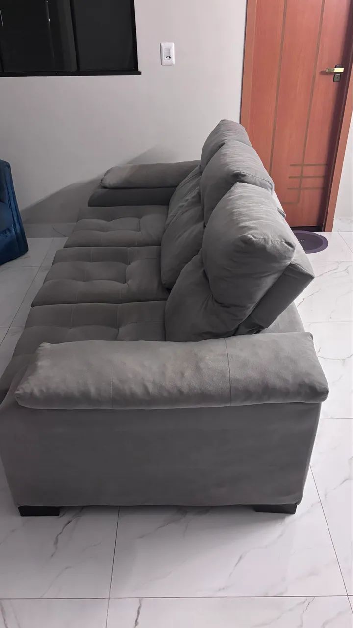 Sofá 3 lugares retrátil e reclinável 