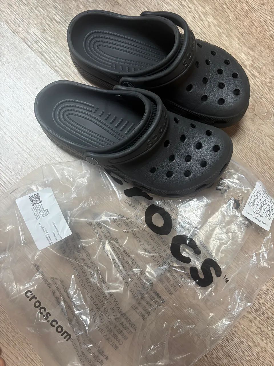 Crocs Original Tamanho 33/34 - Foto 3