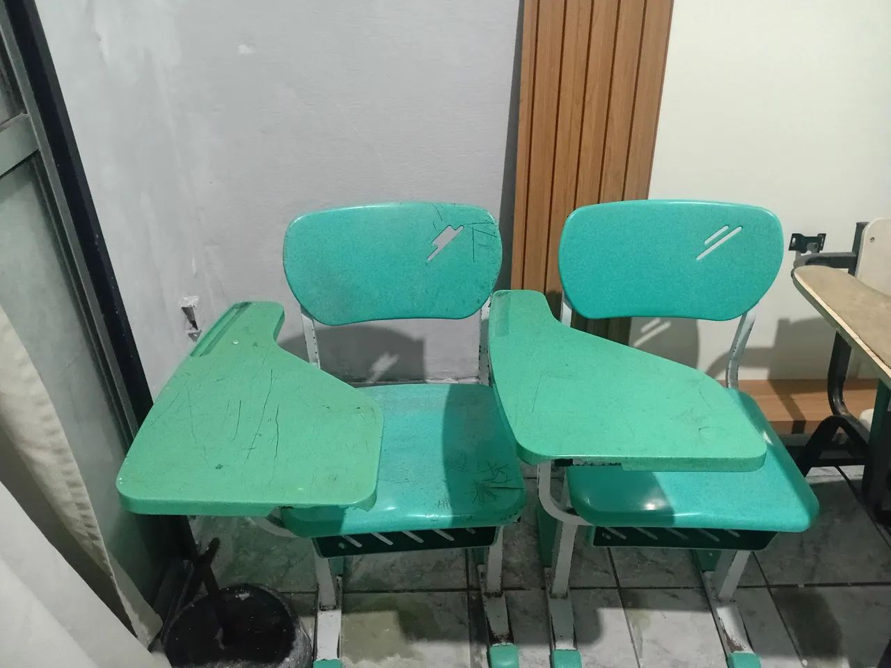 Cadeiras escolares 