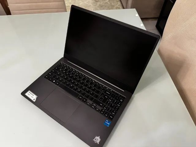Notebook Samsung Book (Intel i5-1235U, 32GB RAM, SSD 512GB) - Excelente Estado