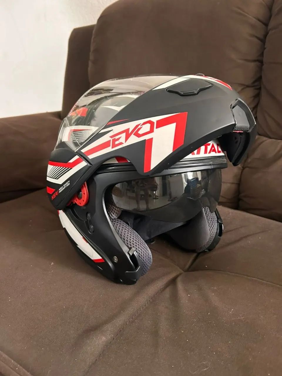 VENDO CAPACETE EVO ZERO NA CAIXA