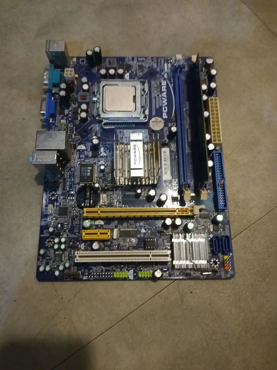 Placa mãe e processador com 1 pente de memória ram  - Foto 2