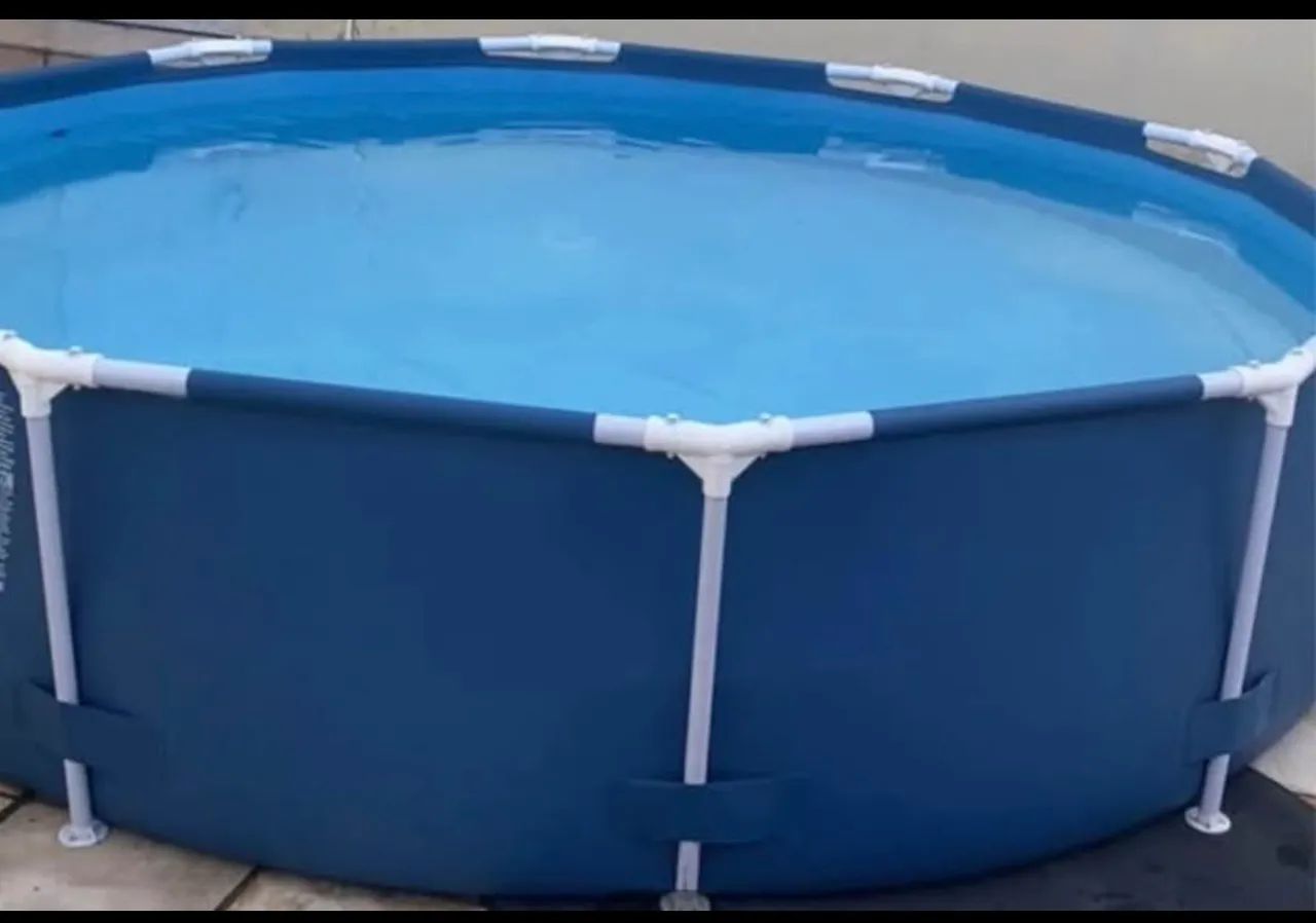 Piscina 3 mil litros com aspirador e flutuador de cloro