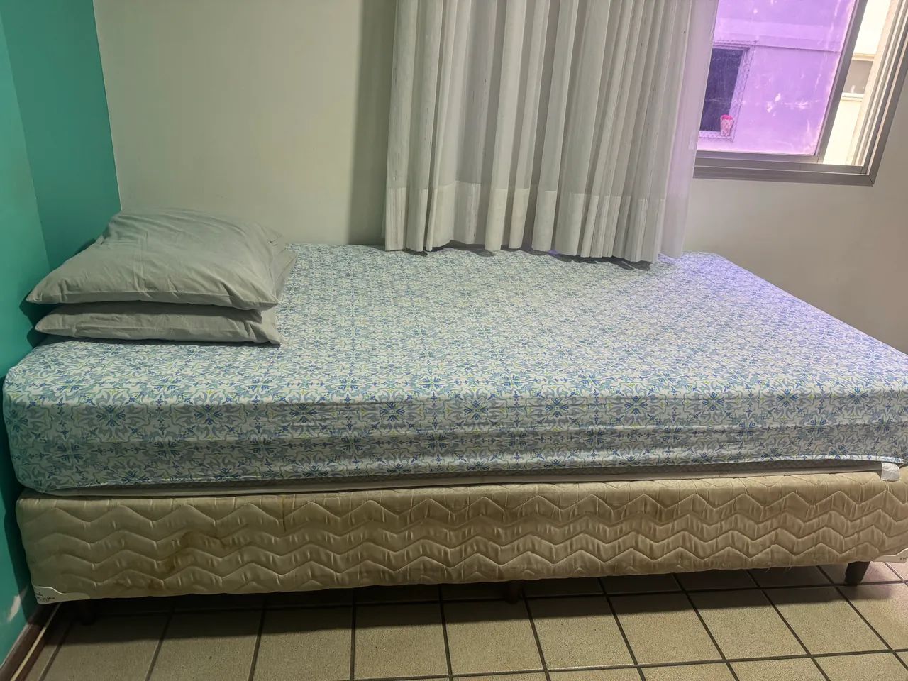 Cama box modelo viúva