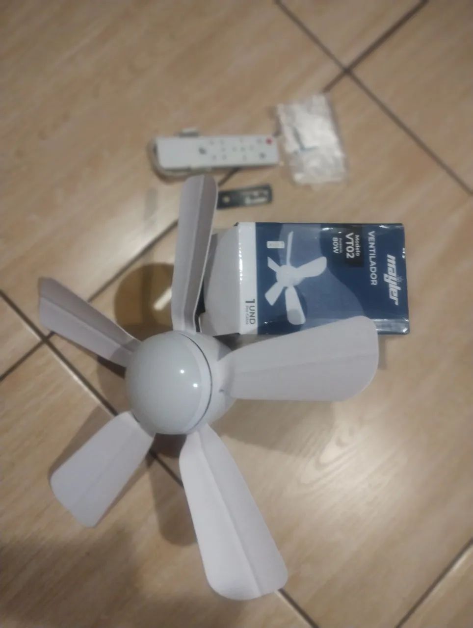Ventilador mini de teto 5 hélices. - Foto 4