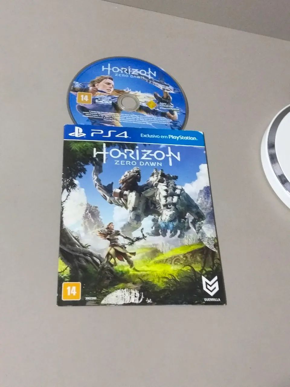 Horizon Zero Dawn midia fisica
