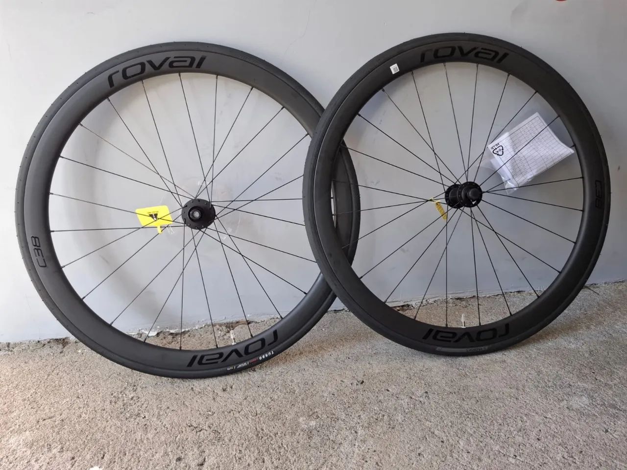 RODAS ROVAL C38 para freio disco - NOVA SEM USO - SEM PNEUS