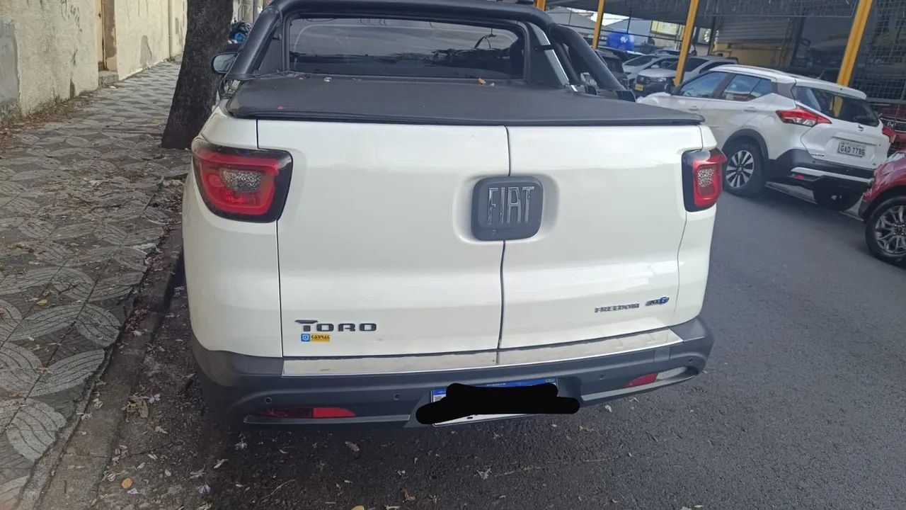 Fiat Toro Freedom 1.8 16V Flex Aut. 2017 - Foto 4