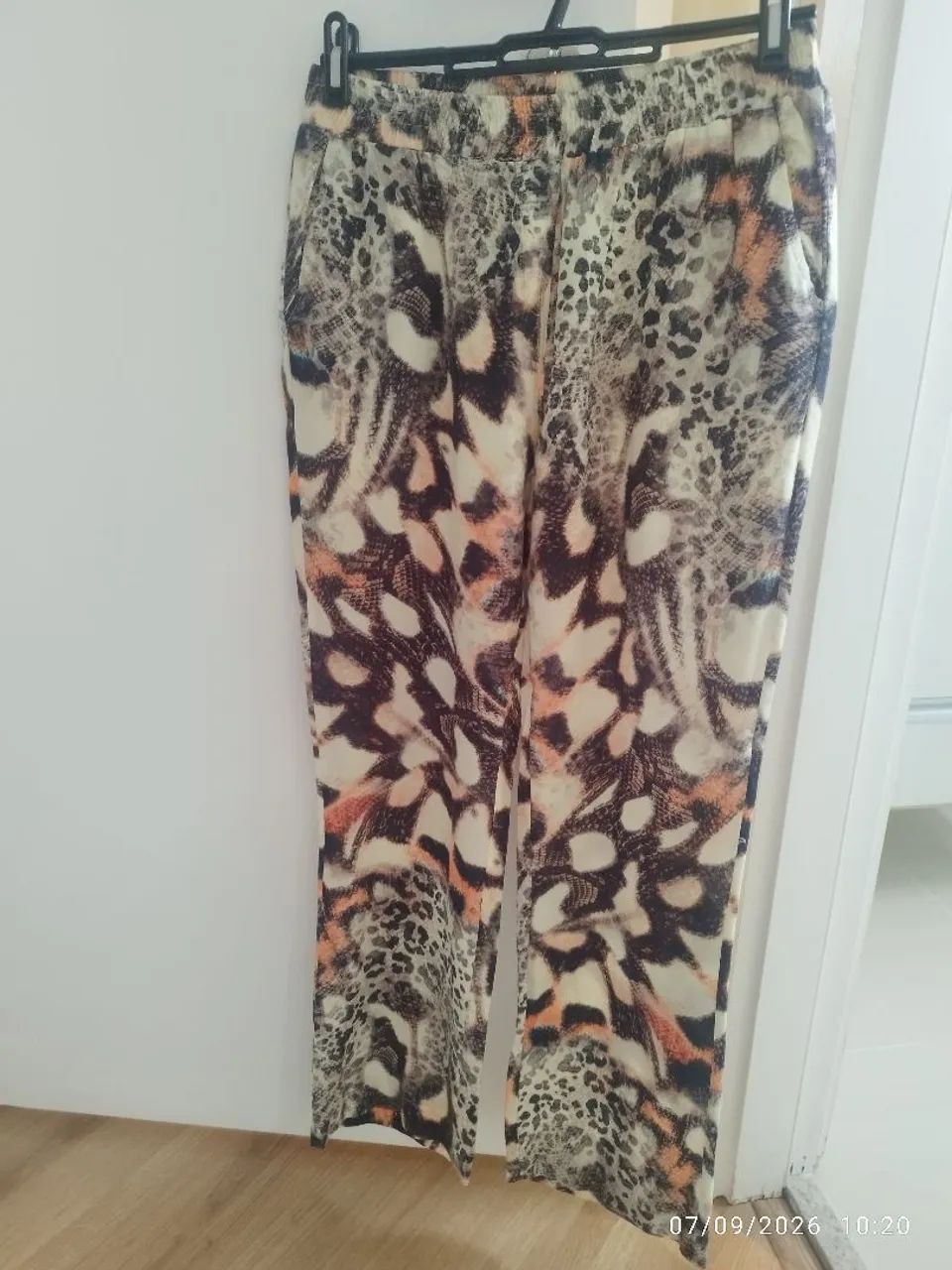 Calça pantalona