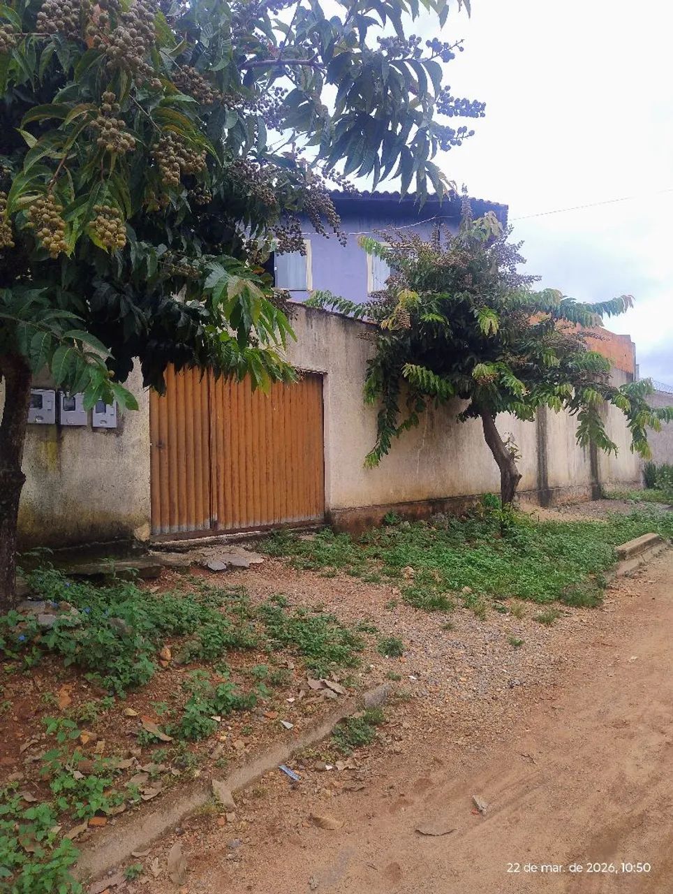 Vendo um prédio com 2 apartamentos. 