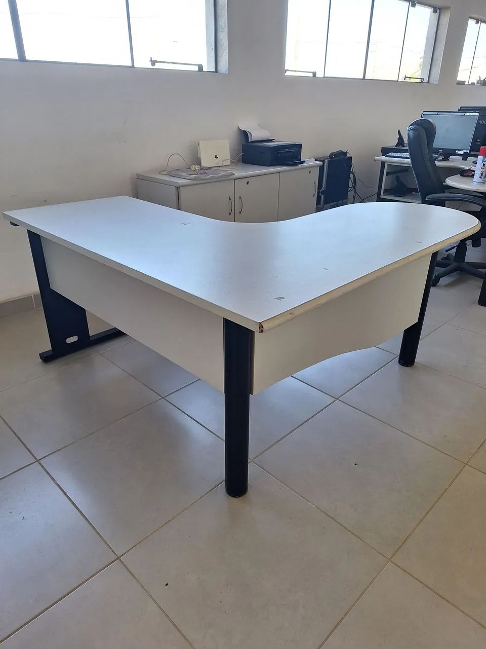 Mesa em L