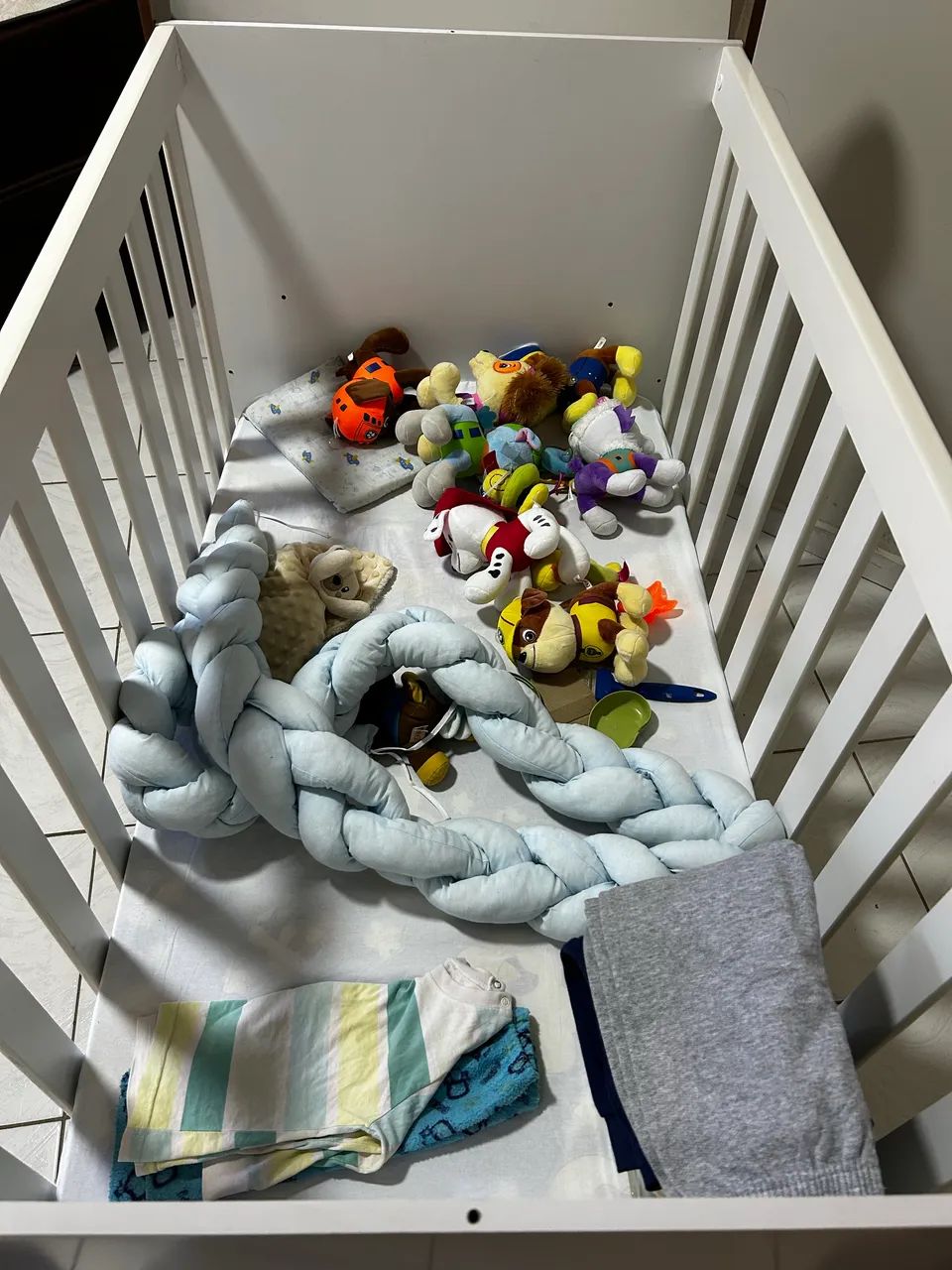 Berço cama com colchão - ótimo estado - Foto 2