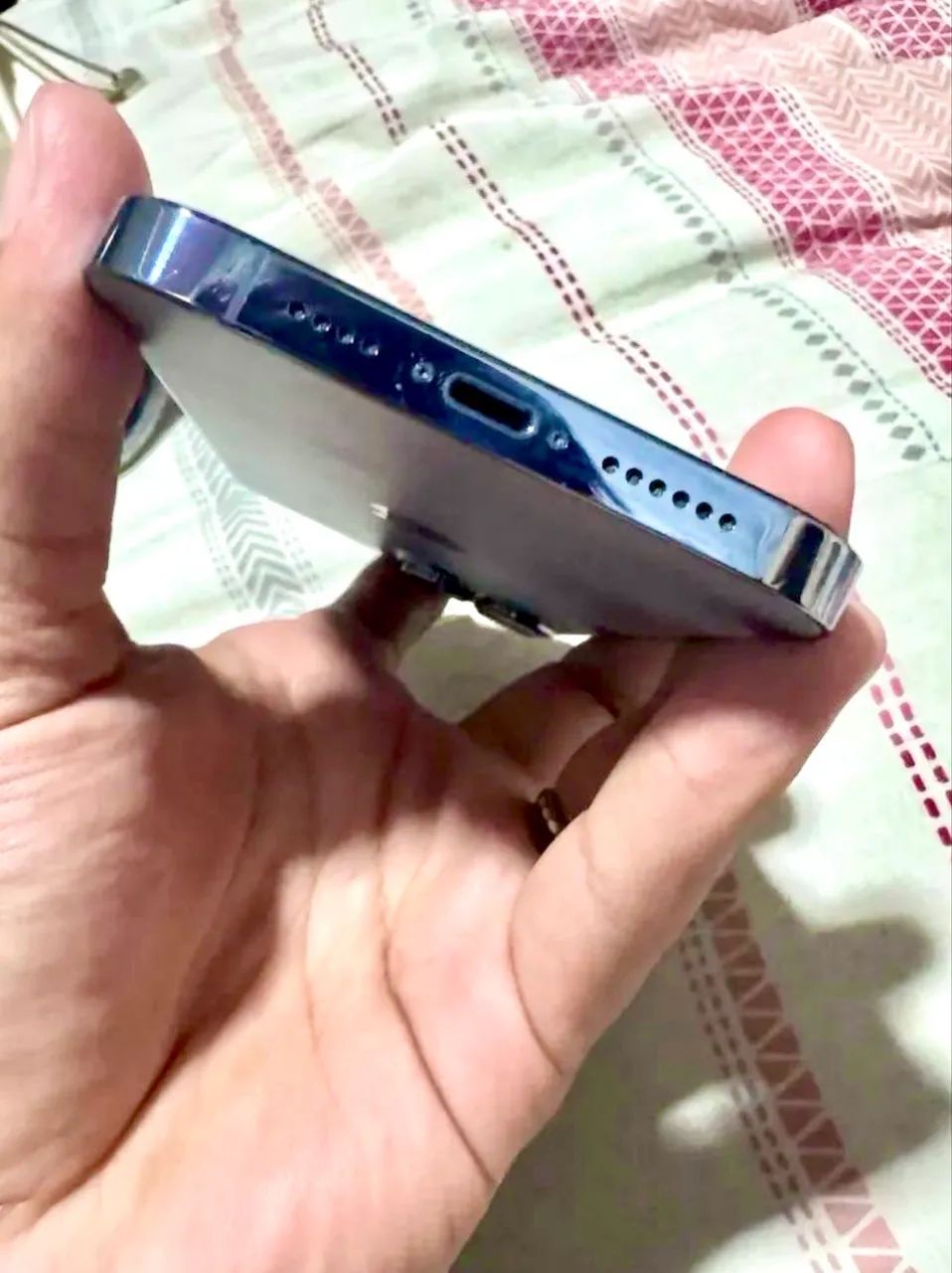 iPhone 13 Pro Max 128GB Azul - Estado de Novo - Foto 2