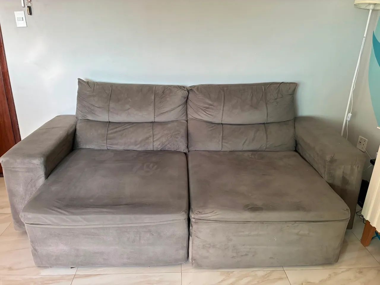 Sofá retrátil, 2,20m de comprimento, 1,4m de largura - Foto 3