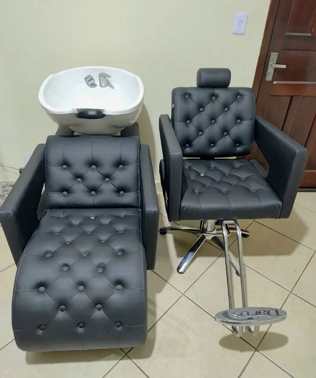 Kit Poltrona Cadeira E Lavatório Cuba De Fibra Móveis Salão