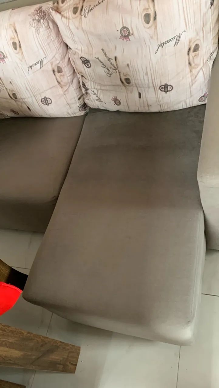 Sofá 2 Lugares Cinza Chaise Almofadas Confortável