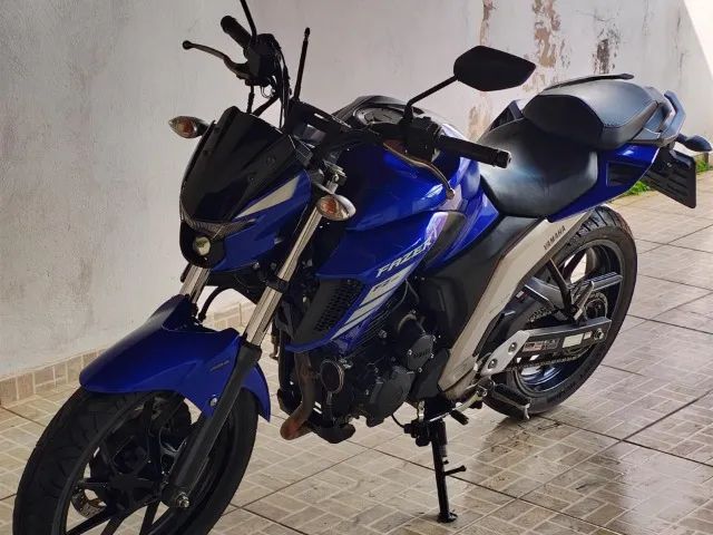 FAZER 250 