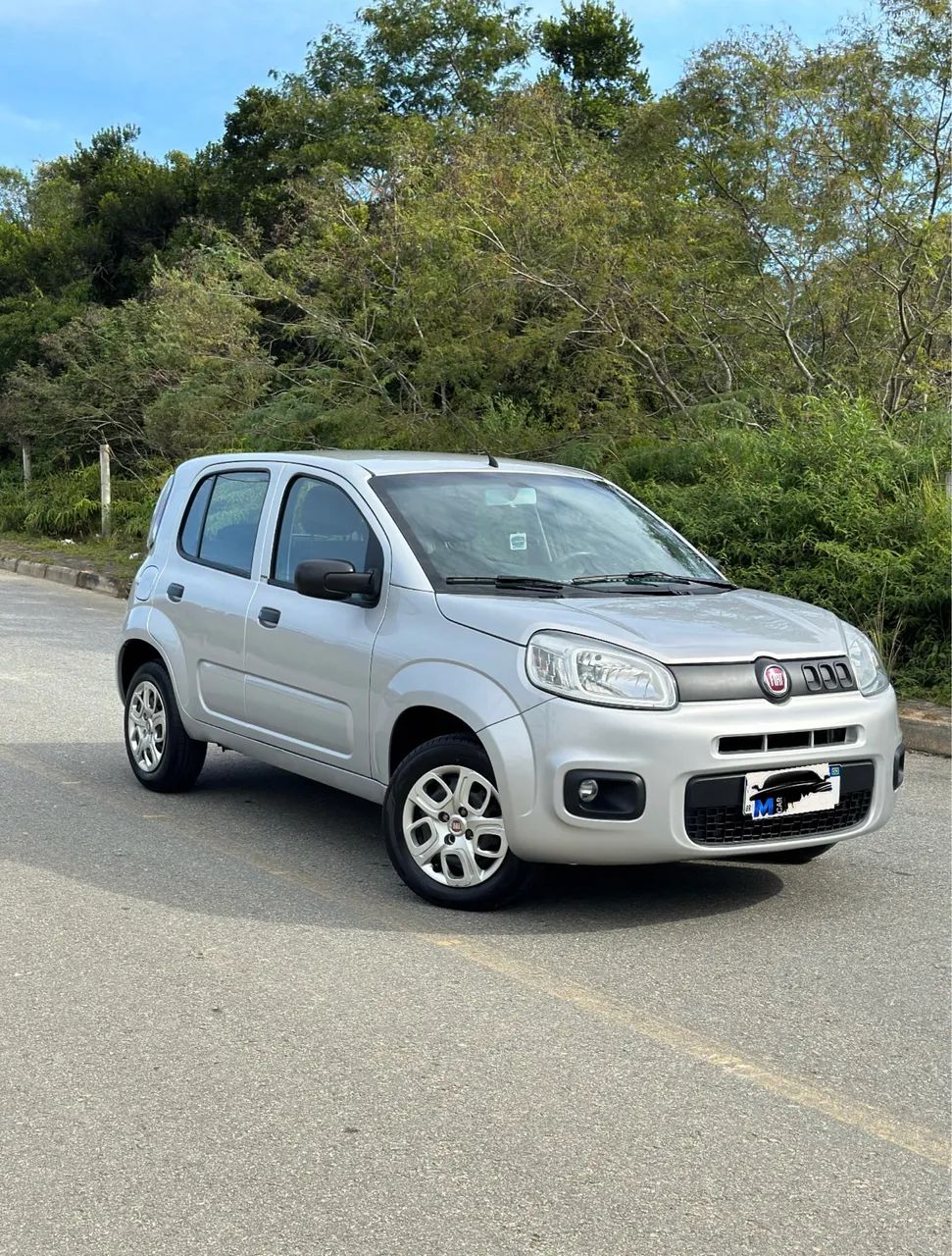 Fiat Uno Attractive 1.0 EVO Fire Flex 8V 5P 2016 - Foto 2