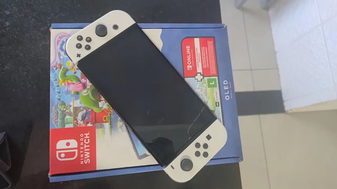 Vendo nintendo switch oled - Bloqueado - Foto 2