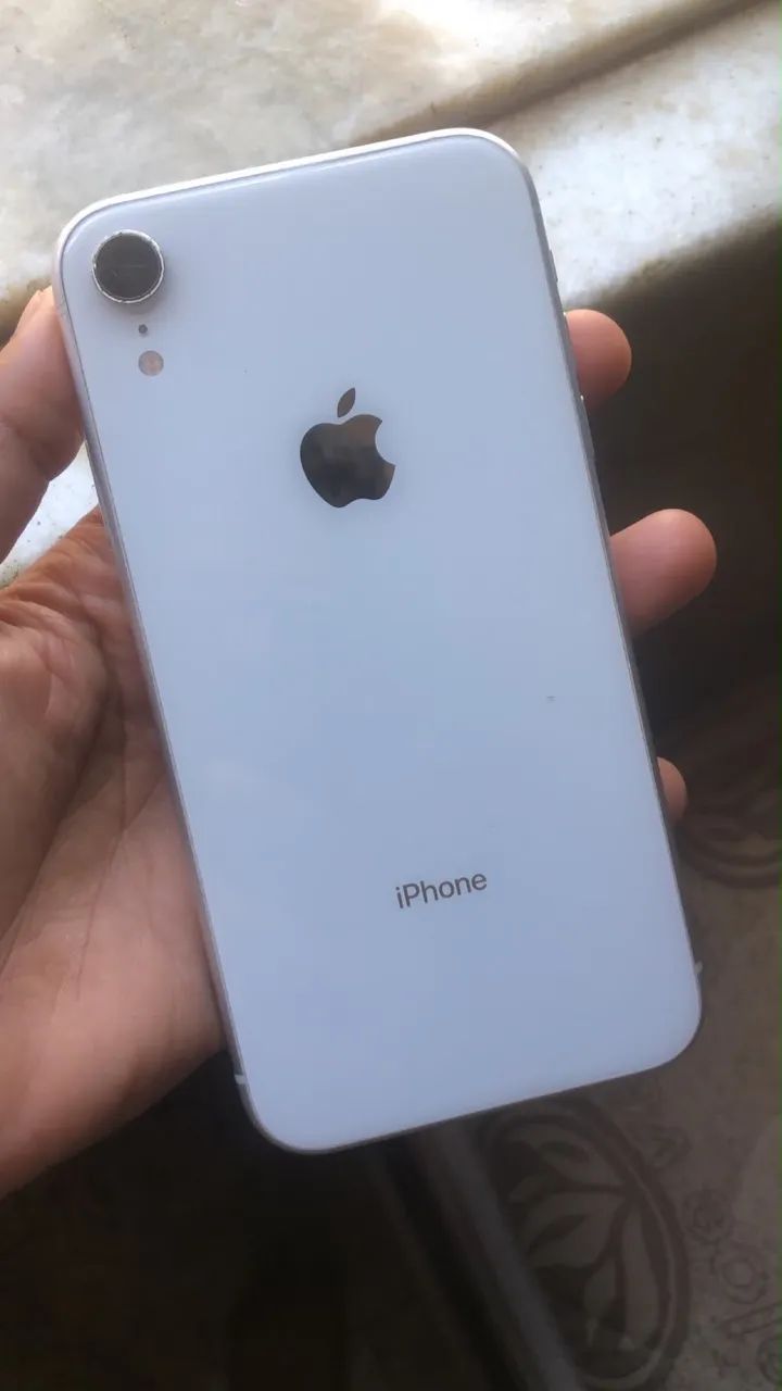 iPhone XR 