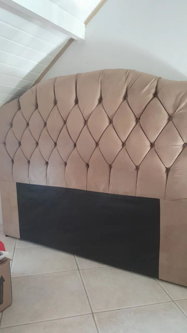 Cabeceira elegante para cama queen 