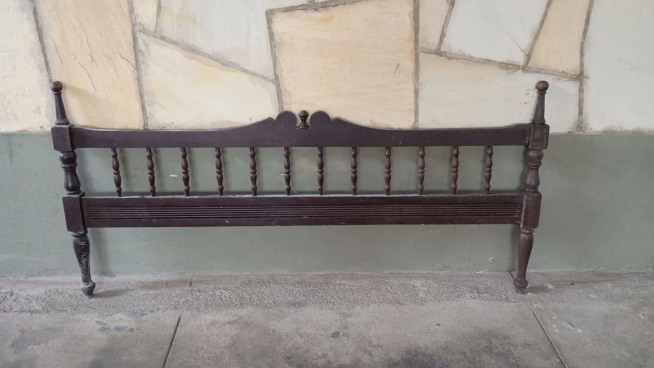 Cama tradicional Antiga Em Mogno  - Foto 5
