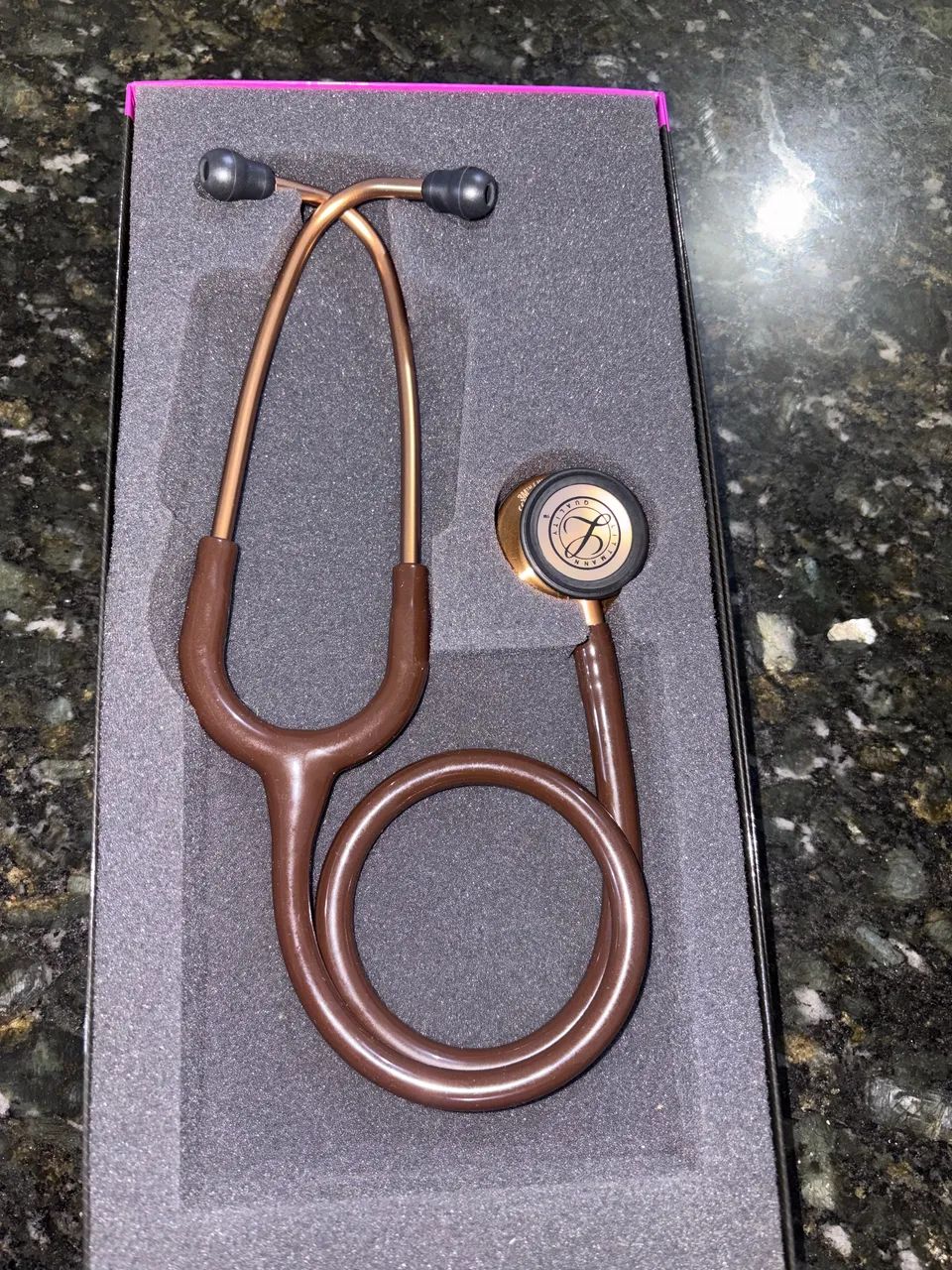 Vendo Estetoscópio Littmann Classic III