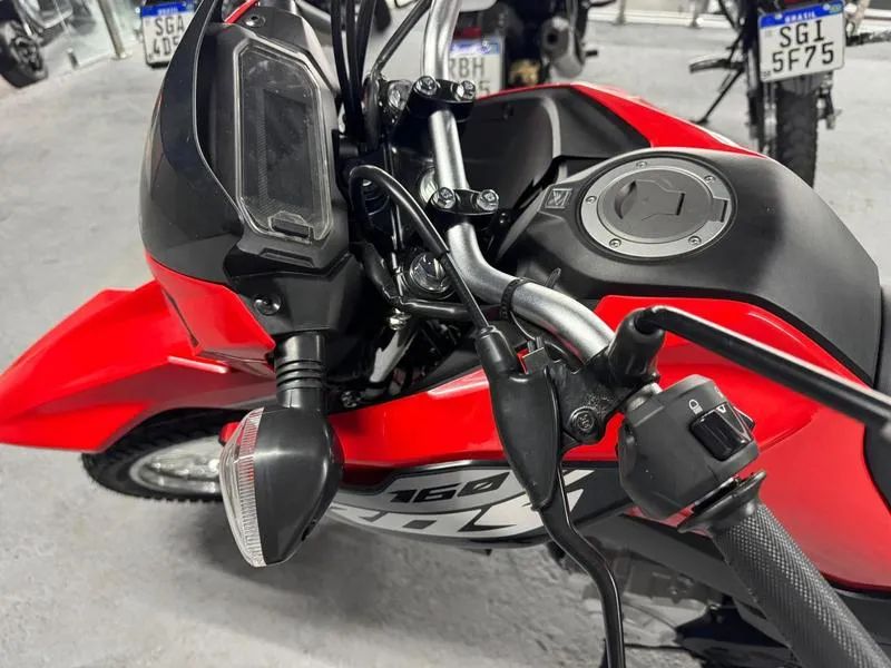 HONDA NXR 160 BROS CBS 2026 - Foto 3
