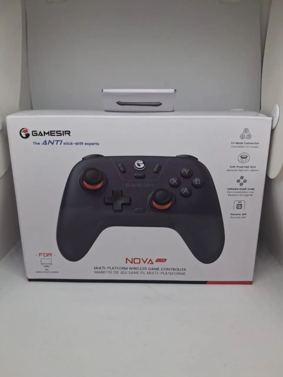 Controle Gamesir Nova Lite