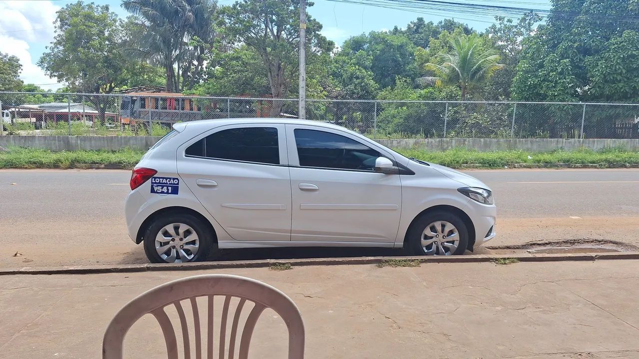 Chevrolet Onix ONIX HATCH LT 1.0 8V FlexPower 5p Mec. 2019