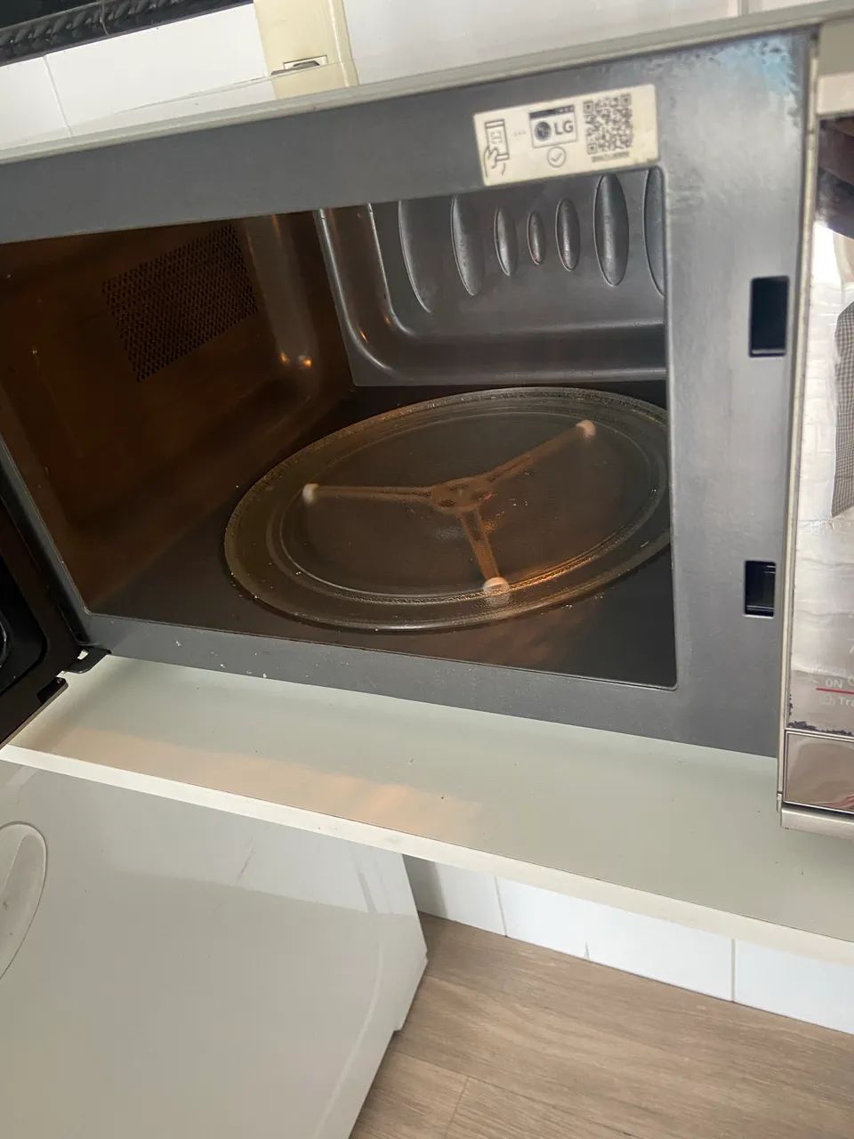 Microondas LG Espelhado  30L - Foto 2
