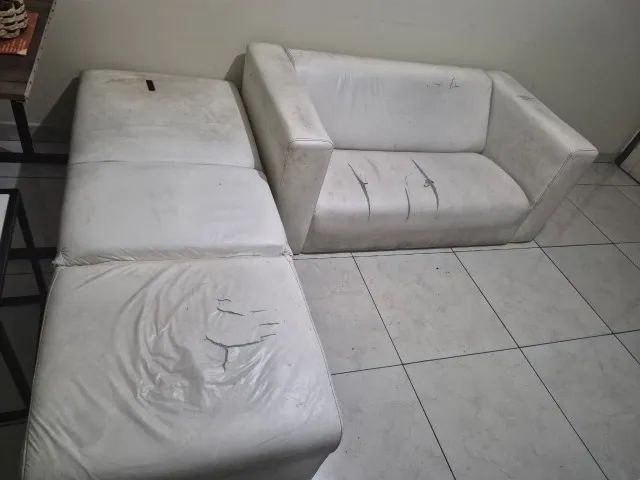 Sofá de três lugares - Foto 2
