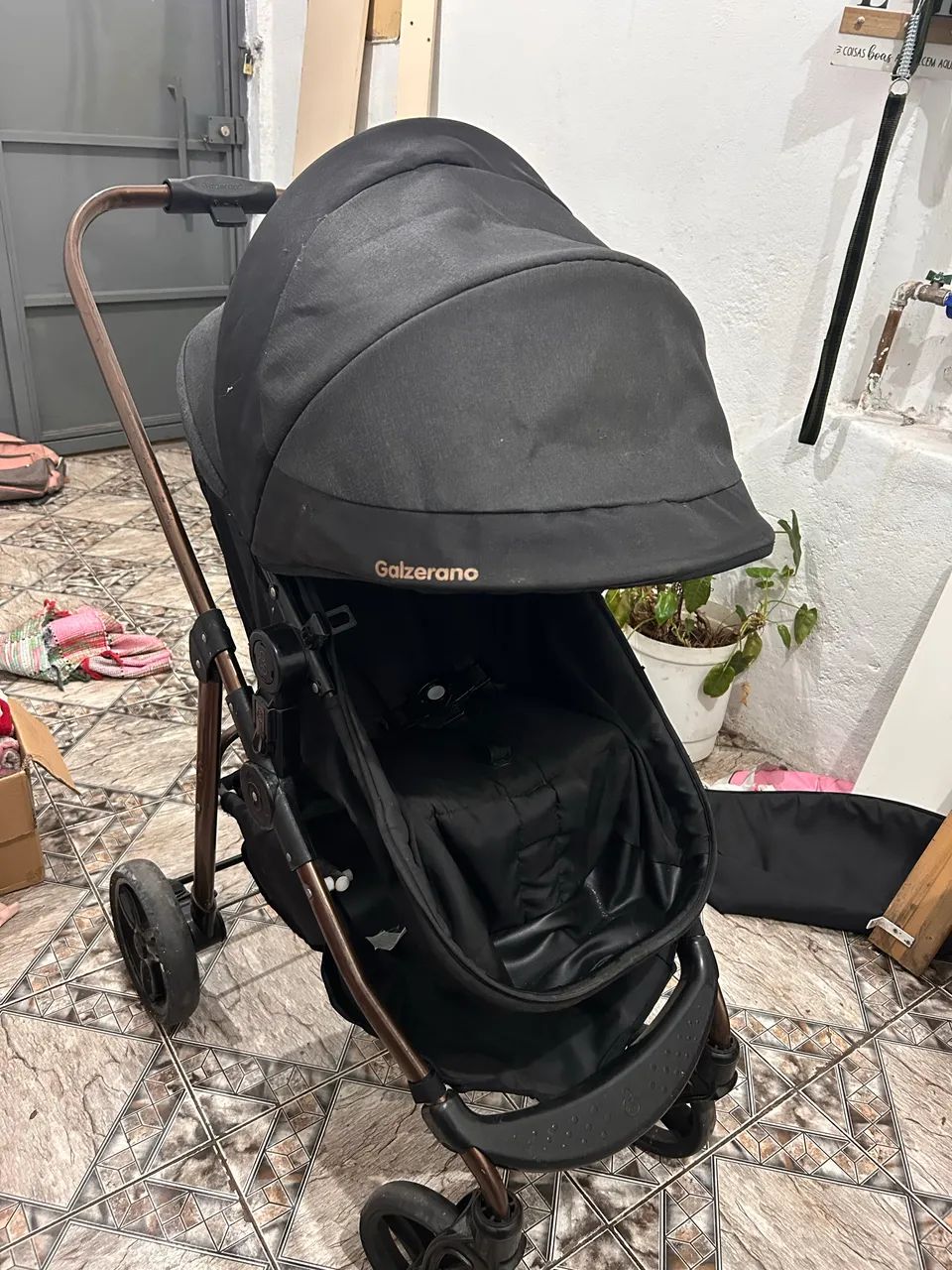 Carrinho Moisés  burigotto com bebê conforto  - Foto 5
