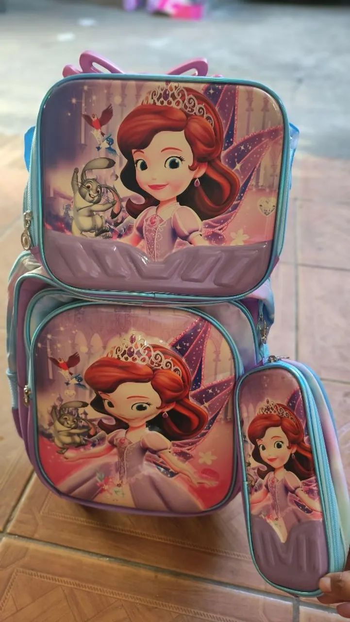 Kit Mochila escolar princesa Sophia  - Foto 2