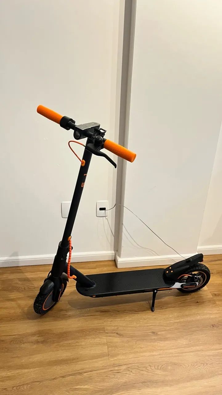 Patinete eletrônico 
