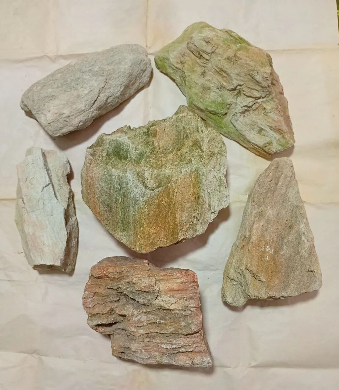 6 Rochas Naturais para Aquário 