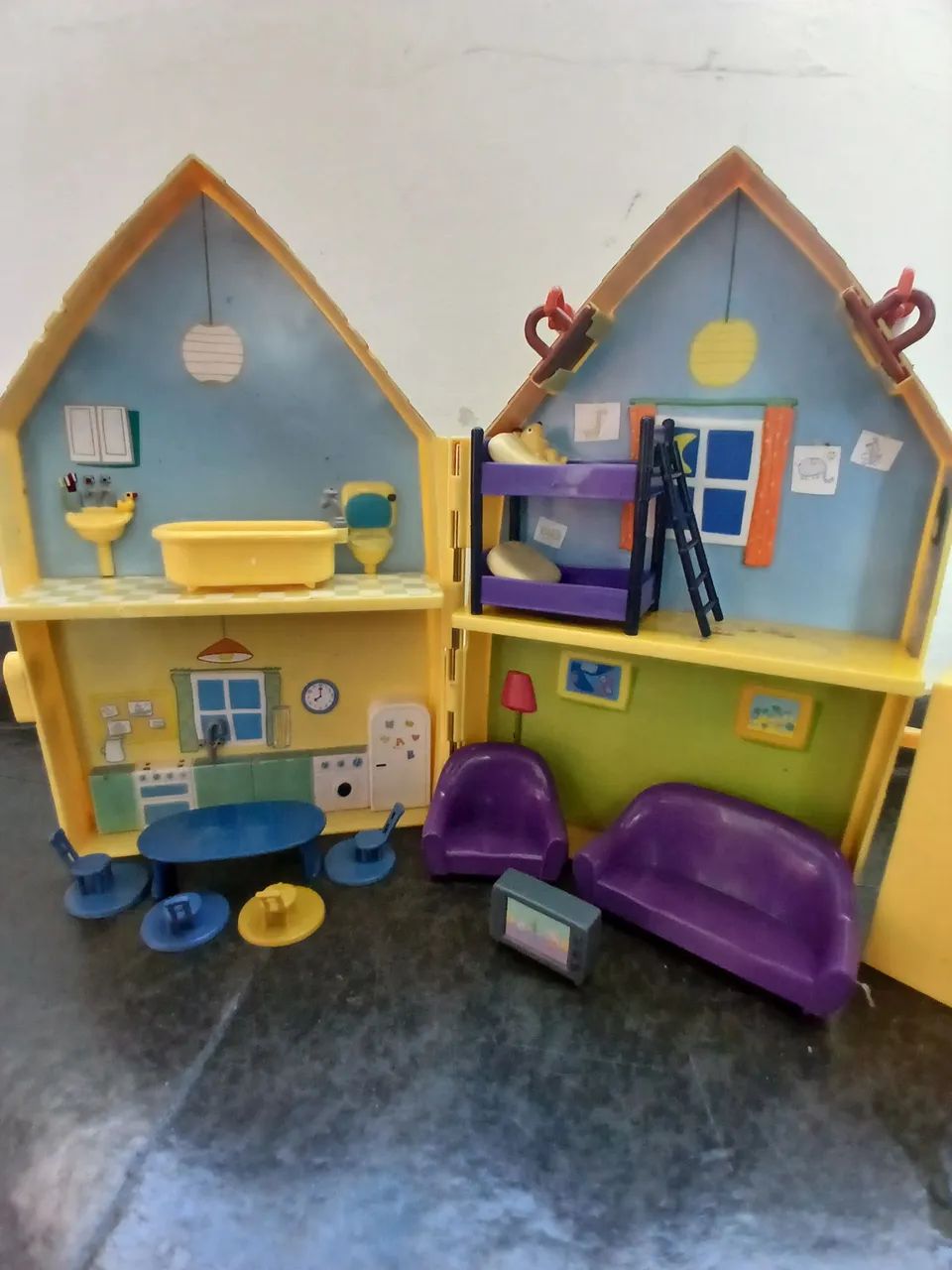 Casa da Peppa Estrela, mobiliada e fácil de levar para todo lugar! - Foto 4