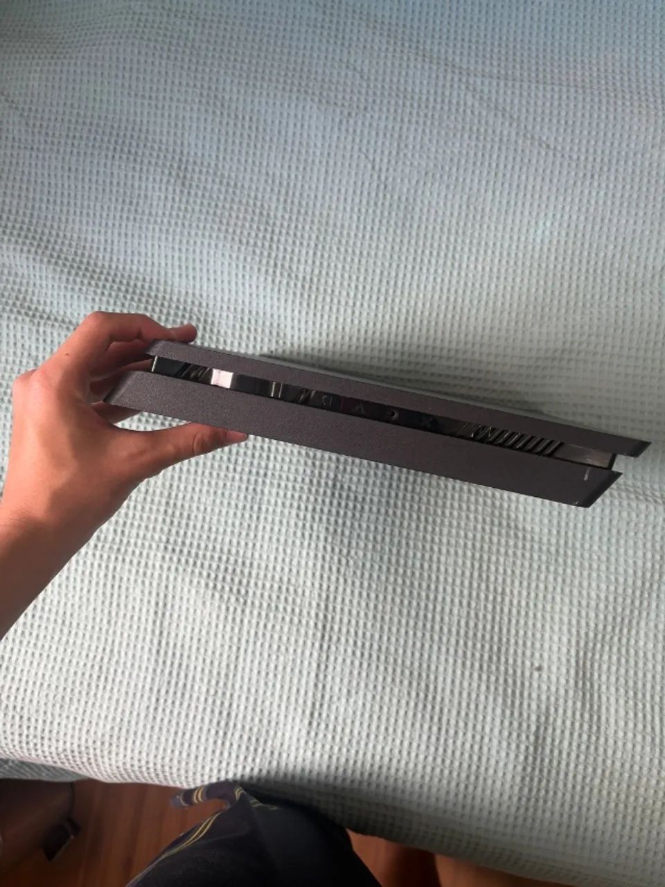 Ps4 1TB Usado +3 jogos(otimo estado) - Foto 4