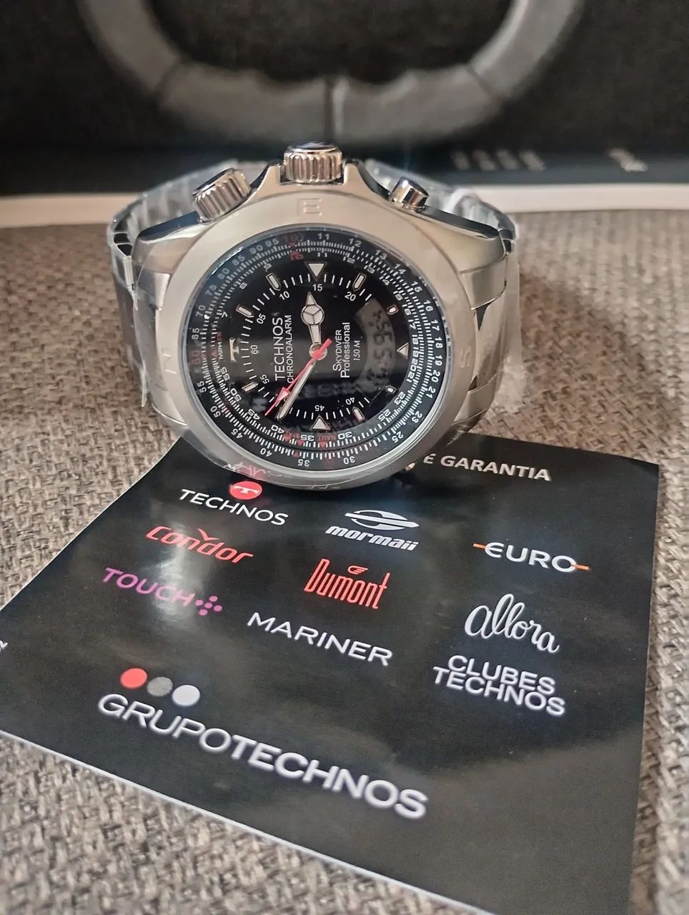 Technos Skydiver 150m prova d'água !zero! - Foto 2