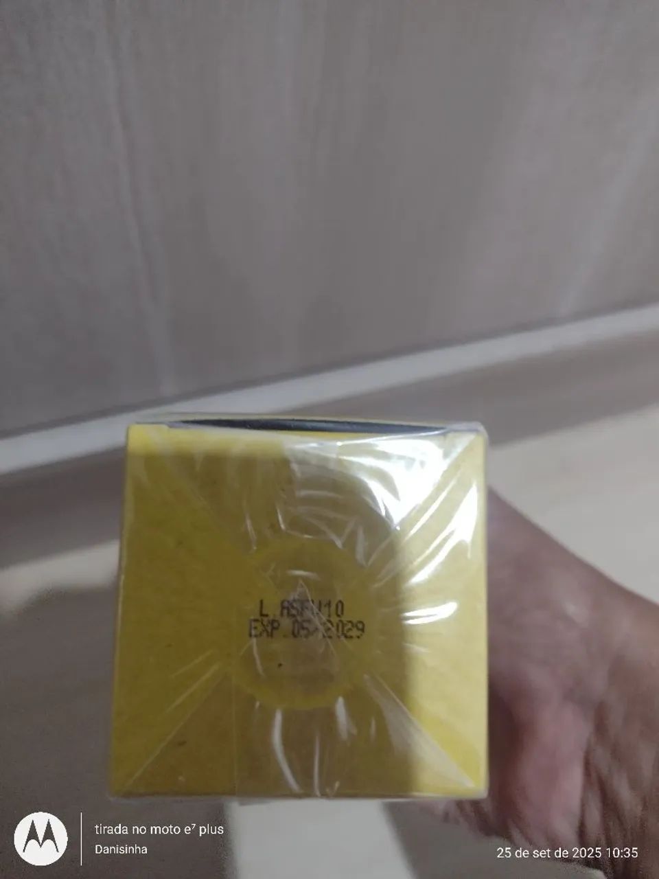 VENDE-SE PERFURME DE MARACUJÁ DA NATURA - Foto 2