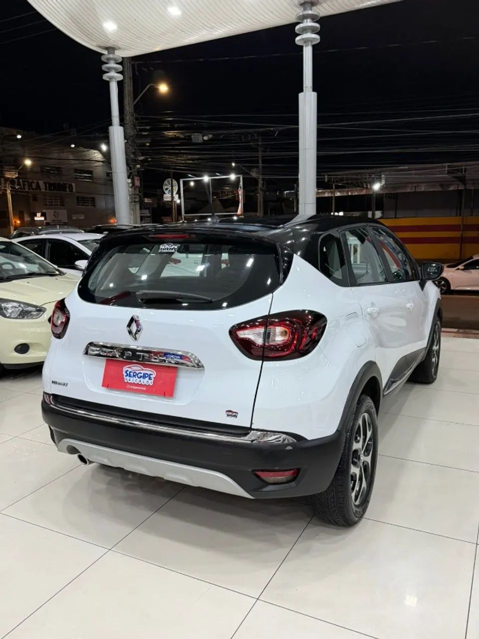 Renault Captur Intense 1.6 16V Flex 5P Aut. 2018 - Foto 4