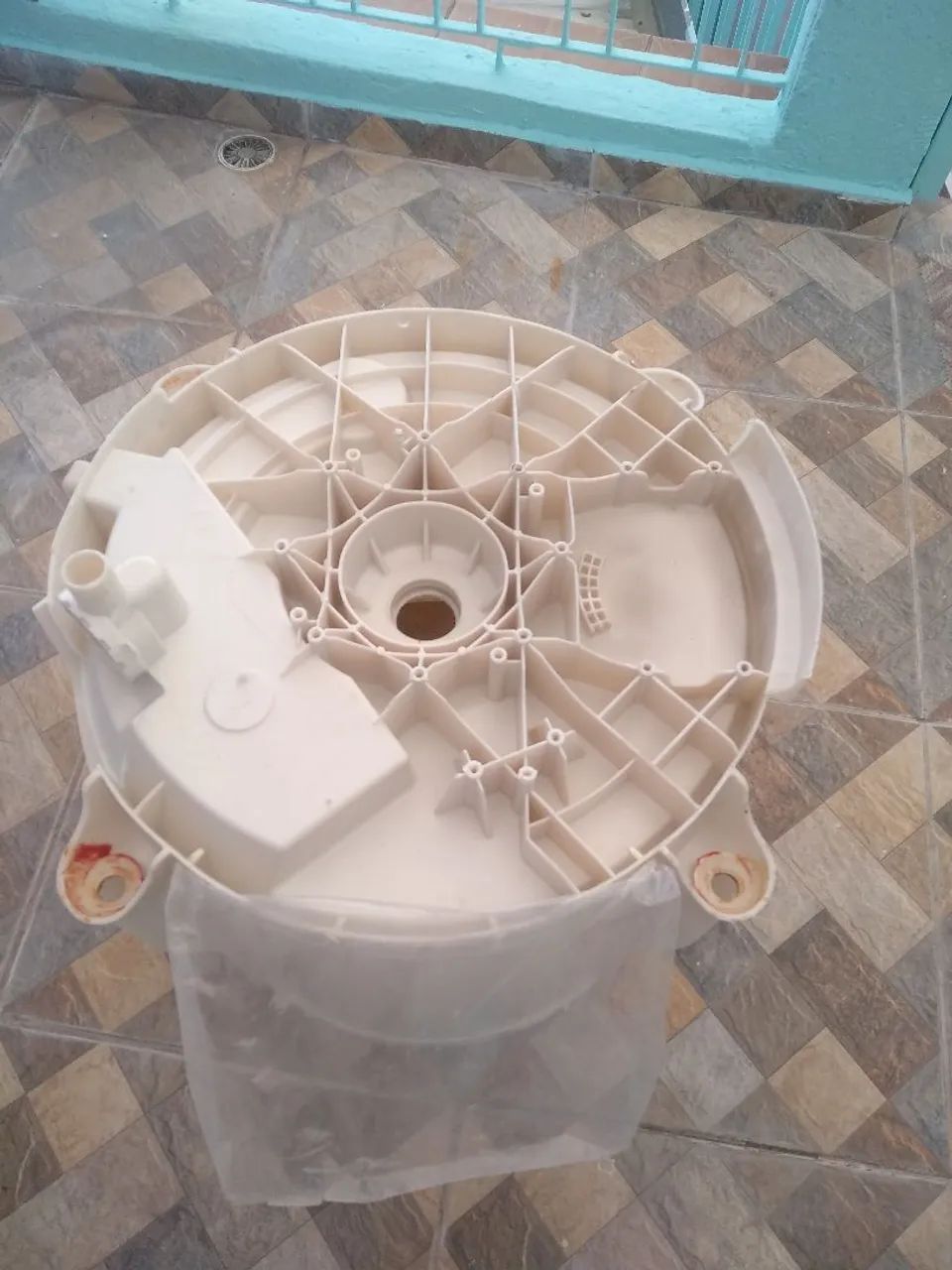 Tanque de máquina de lavar Eletrolux modelo LT12B - Foto 2