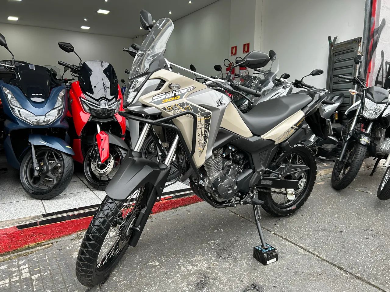 Honda Sahara Adventure Ano 2025