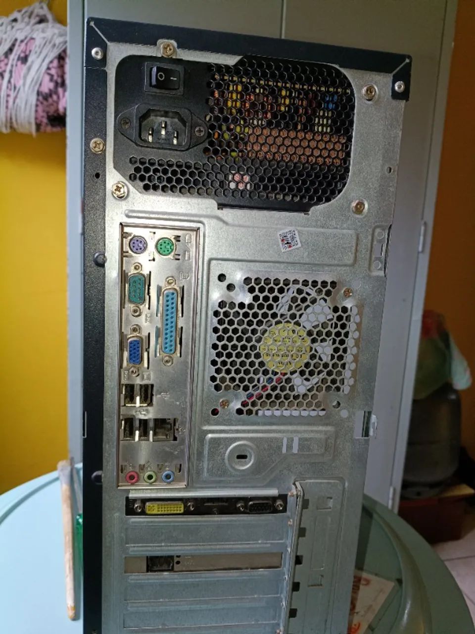 Gabinete de PC desktop - Foto 3