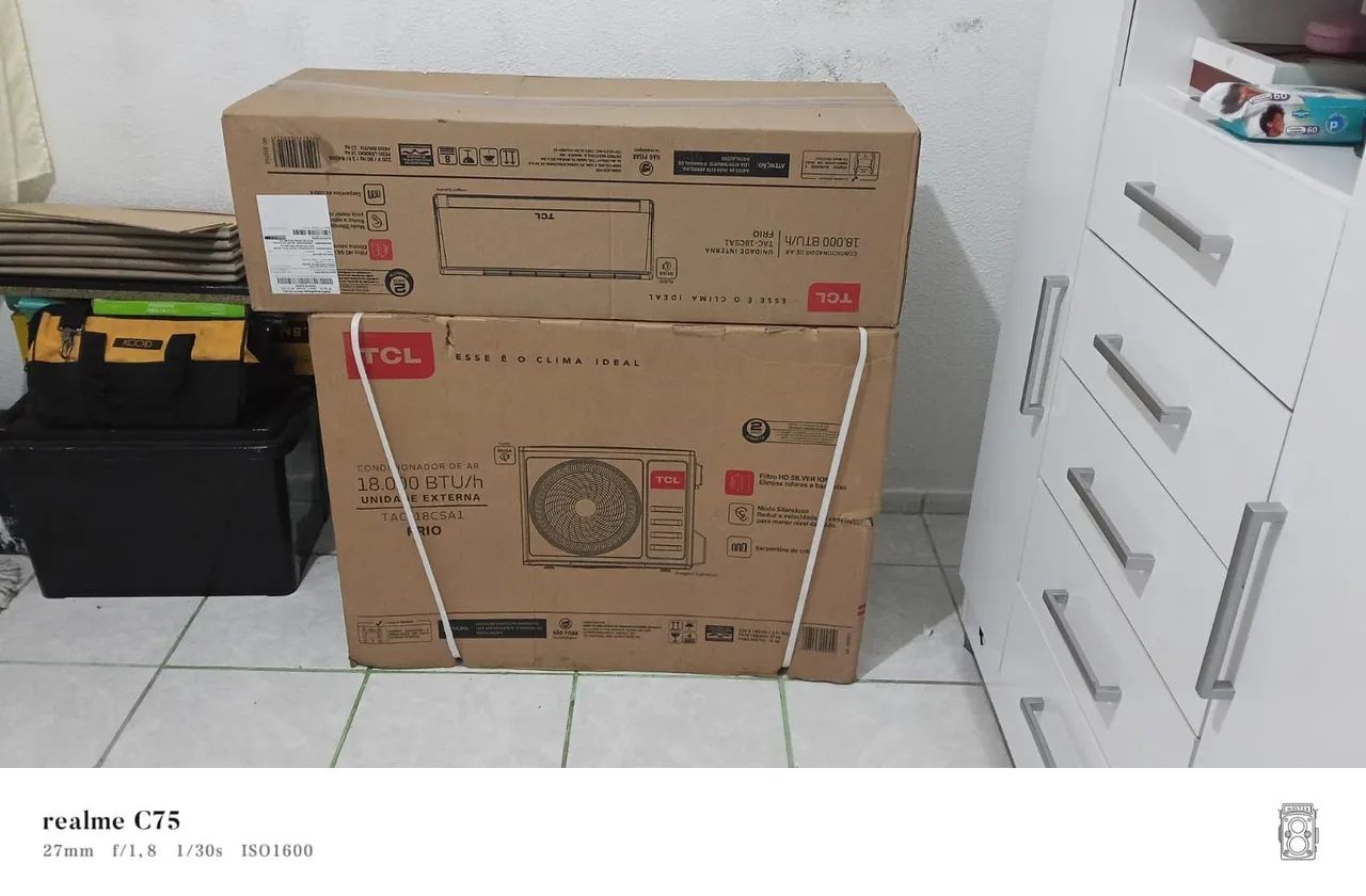 Vende-se .