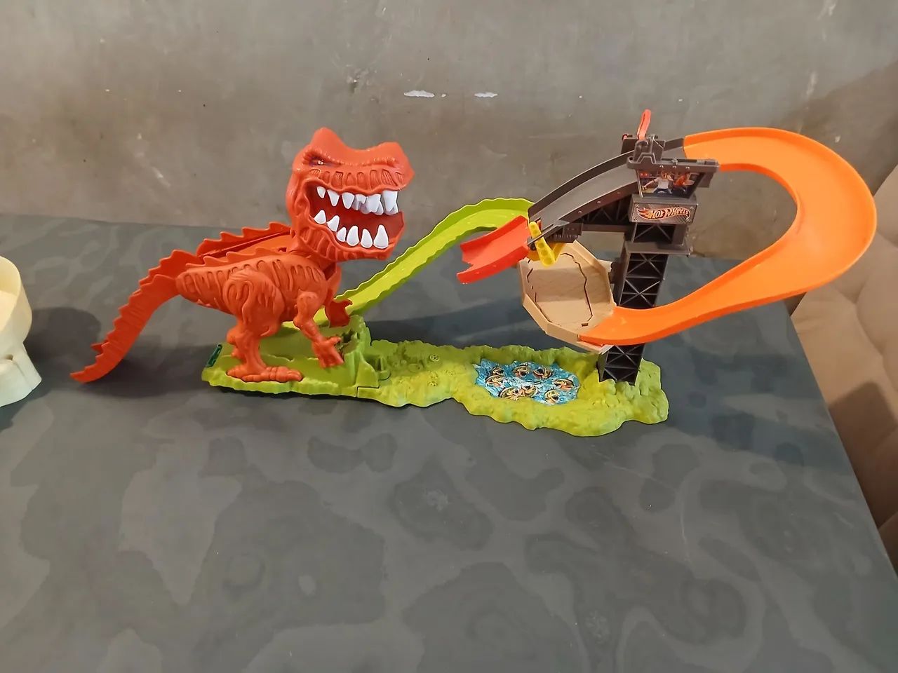 Pista Hotwheels dinossauro  - Foto 5