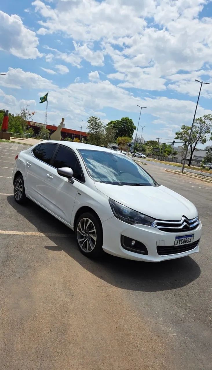 Citroën C4 C4 LOUNGE S 1.6 Turbo Flex Aut. 2018