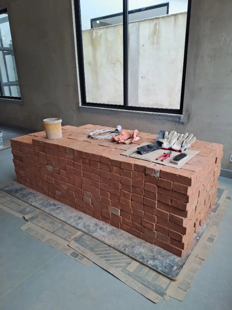 Rustic Solid Brick422082134725120001
