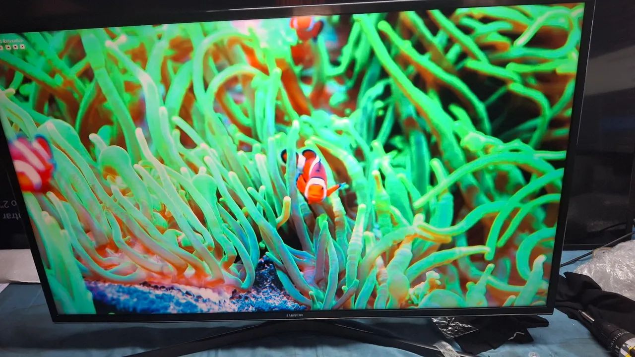 TV SAMSUNG SMART 4K PERFEITA 40 POLEGADAS  - Foto 4