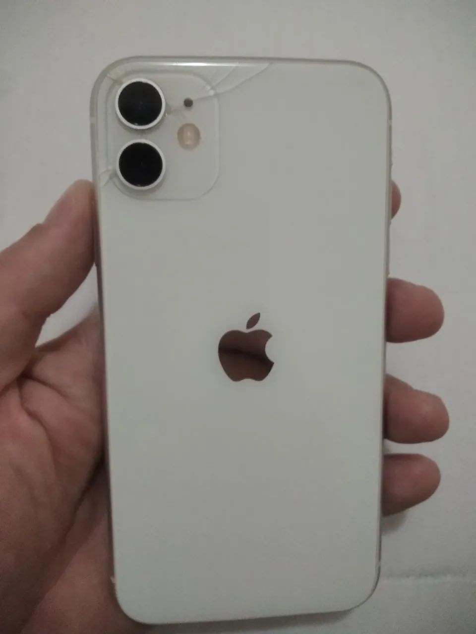 iPhone 11 64gb branco - Foto 2
